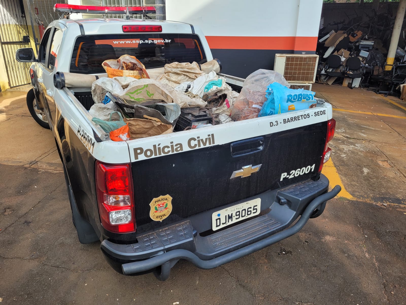 Polícia Civil e Polícia Militar de Barretos prendem indivíduos envolvidos em assalto a mão armada em chácara