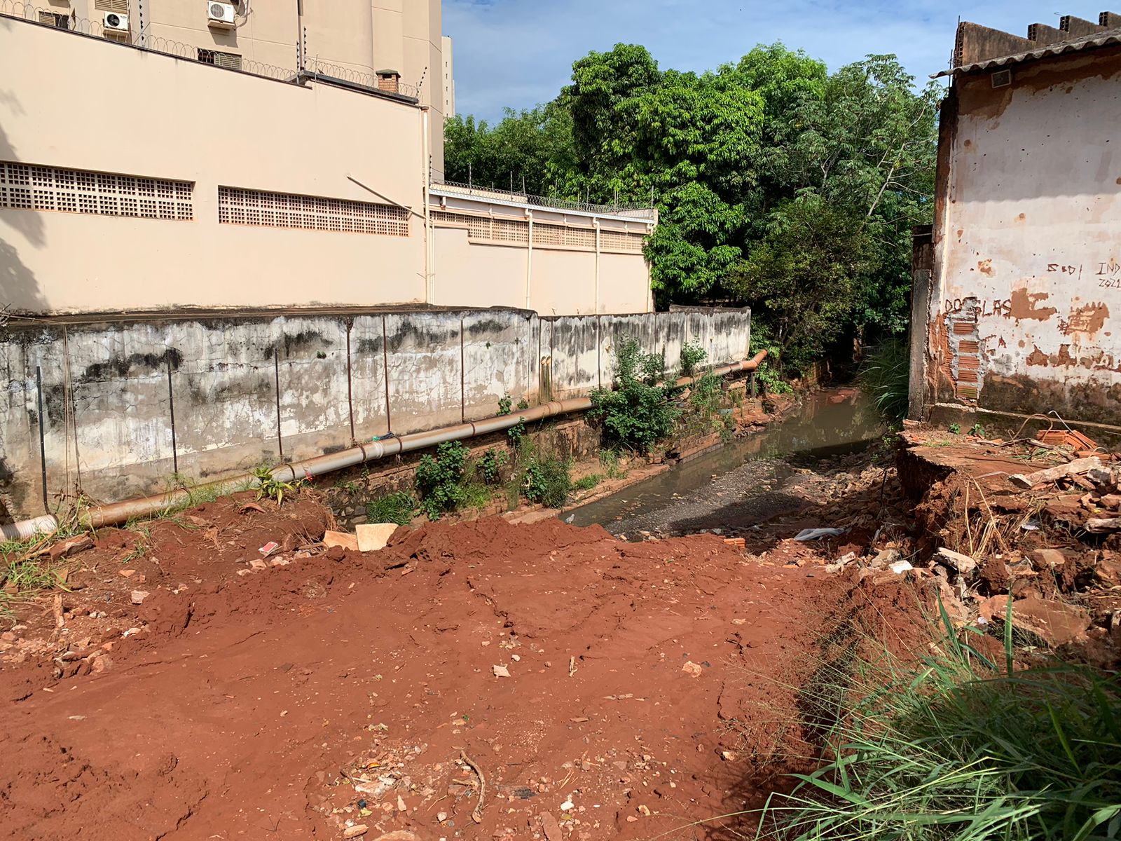 Iniciadas as obras para reforma das casas atingidas pela enchente de janeiro de 2022