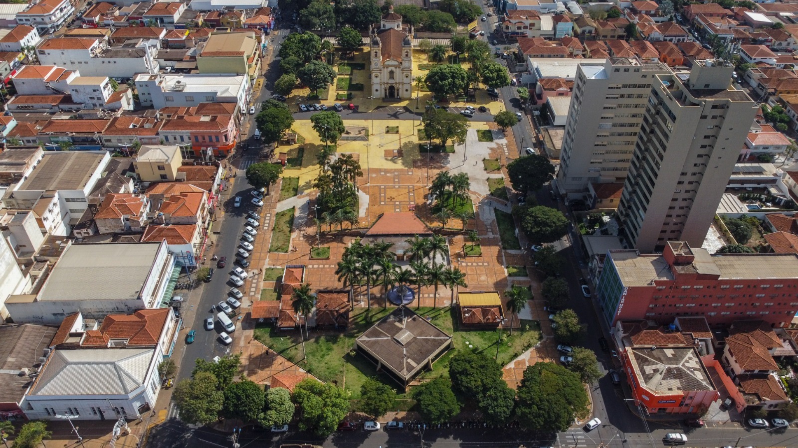 Prefeitura anuncia início das obras de revitalização da Praça Francisco Barreto