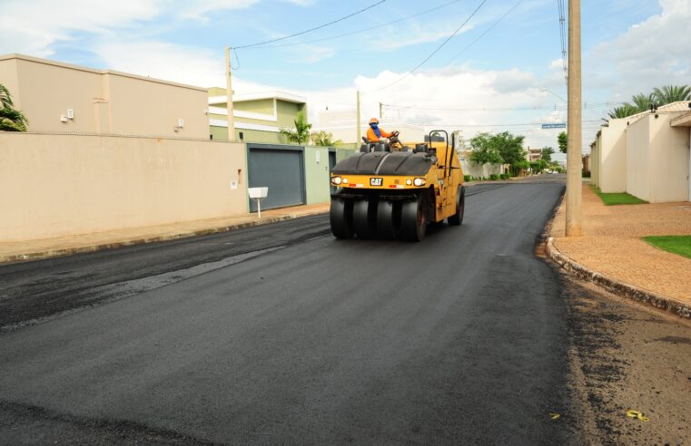 Prefeitura conclui recape da Avenida 27 e trabalha na Rua 22
