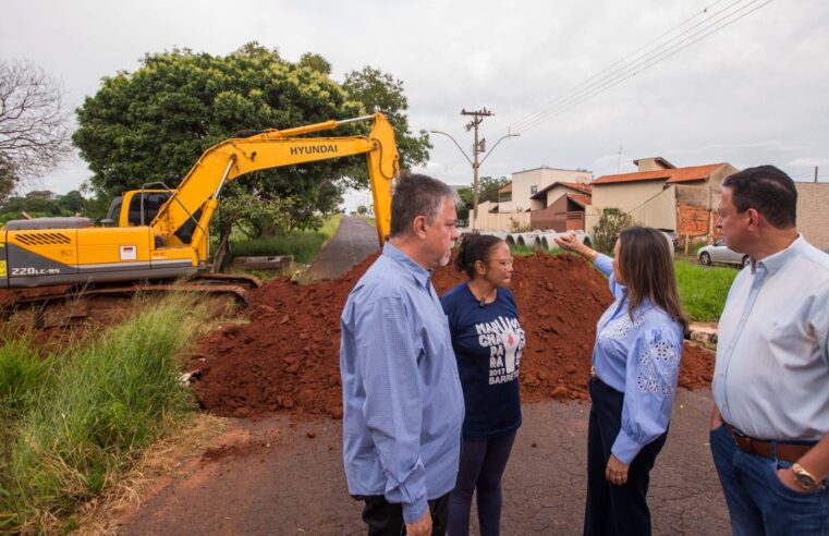 Prefeitura inicia obras de drenagem e recapeamento na região do Hospital de Amor