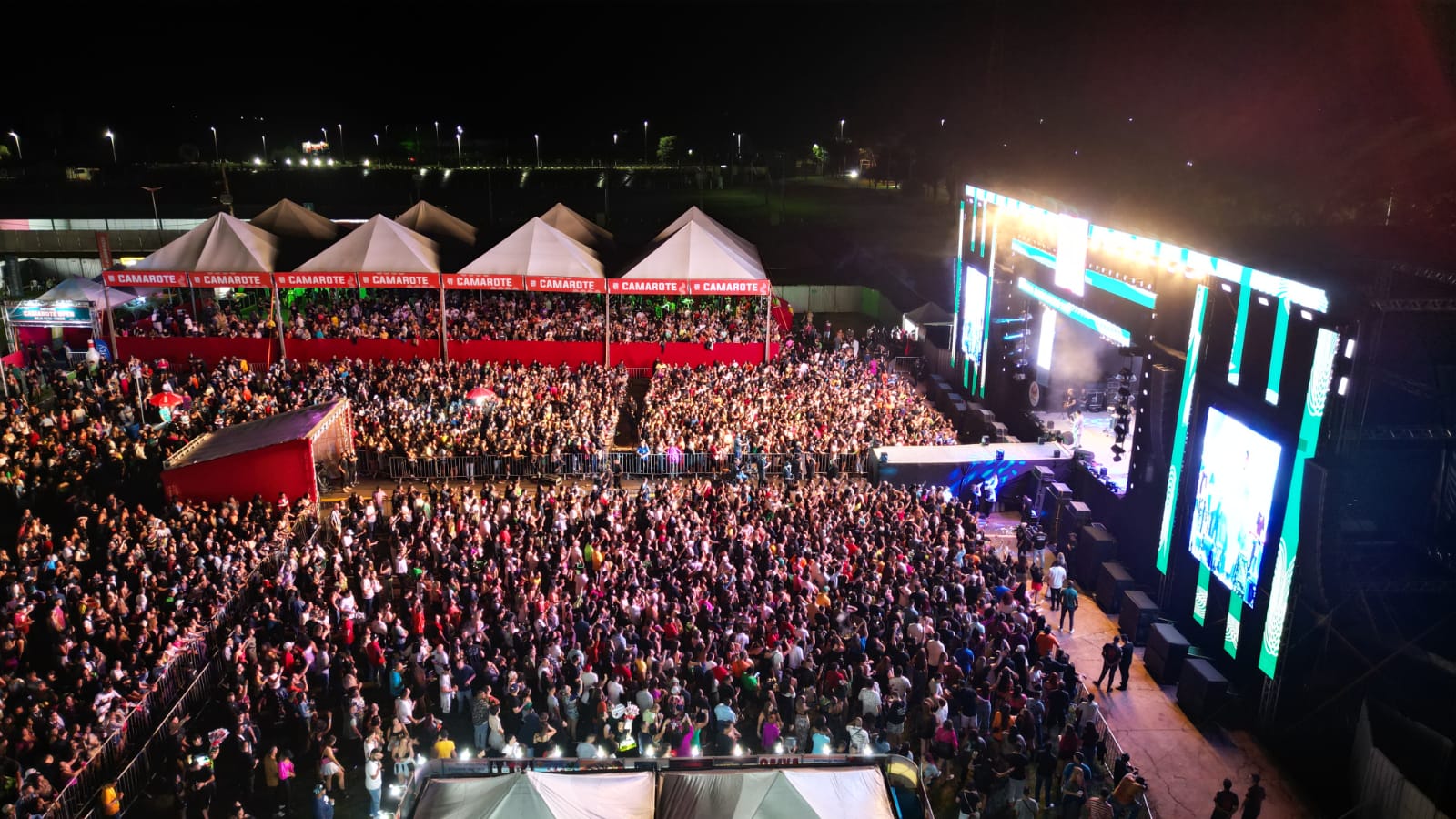 Samba Barretos reuniu grandes nomes da música no Parque do Peão