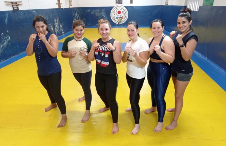 Prefeitura oferece aulas gratuitas de Muay Thai feminino