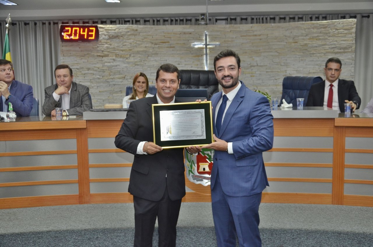 Dr Raphael Brigagão Alcântara recebe Título de Cidadão Honorário de Barretos