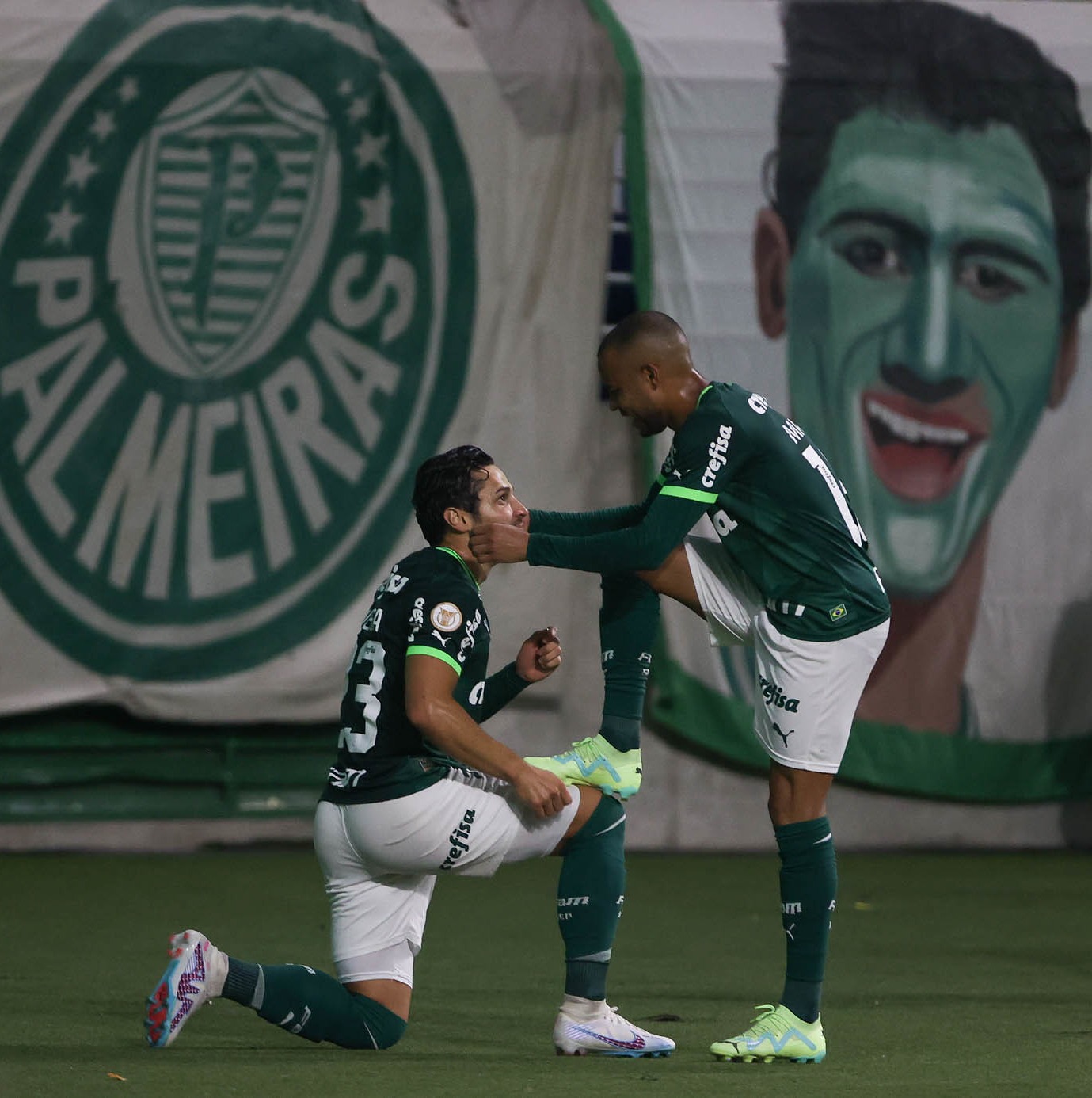 Paulistas goleam em jogos do Campeonato Brasileiro