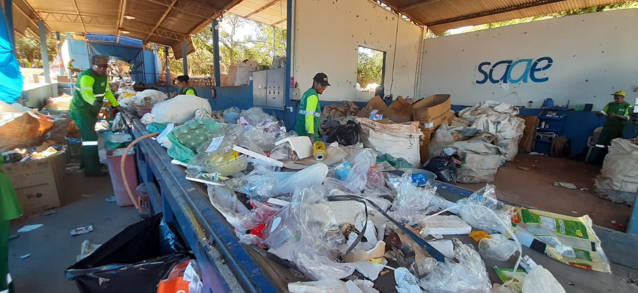 Dia Mundial da Reciclagem: SAAE Barretos fortalece seu compromisso com a sustentabilidade ambiental