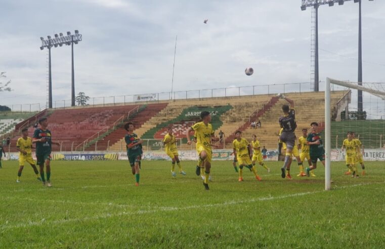 Tourinho vence no Sub-15 e empata no Sub-17, em Barretos