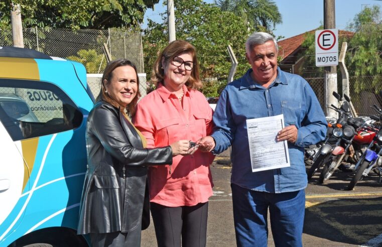 Secretaria Municipal de Assistência Social recebe veículo zero quilômetro