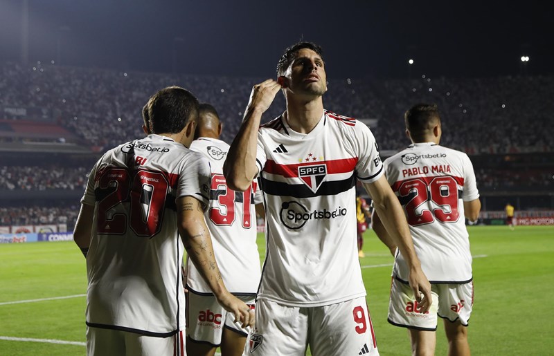 Copa Sul-Americana: São Paulo goleia Tolima-COL no Morumbi