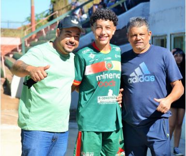 Neto do saudoso ator Euri Silva é capitão do Sub-15 do BEC