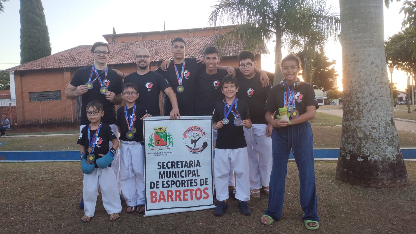 Atletas barretenses conquistam sete medalhas no Campeonato Paulista de Karate JKS