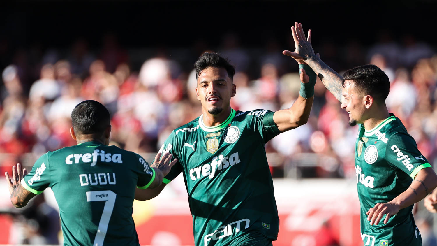 Palmeiras vence o São Paulo no Morumbi pelo Brasileirão