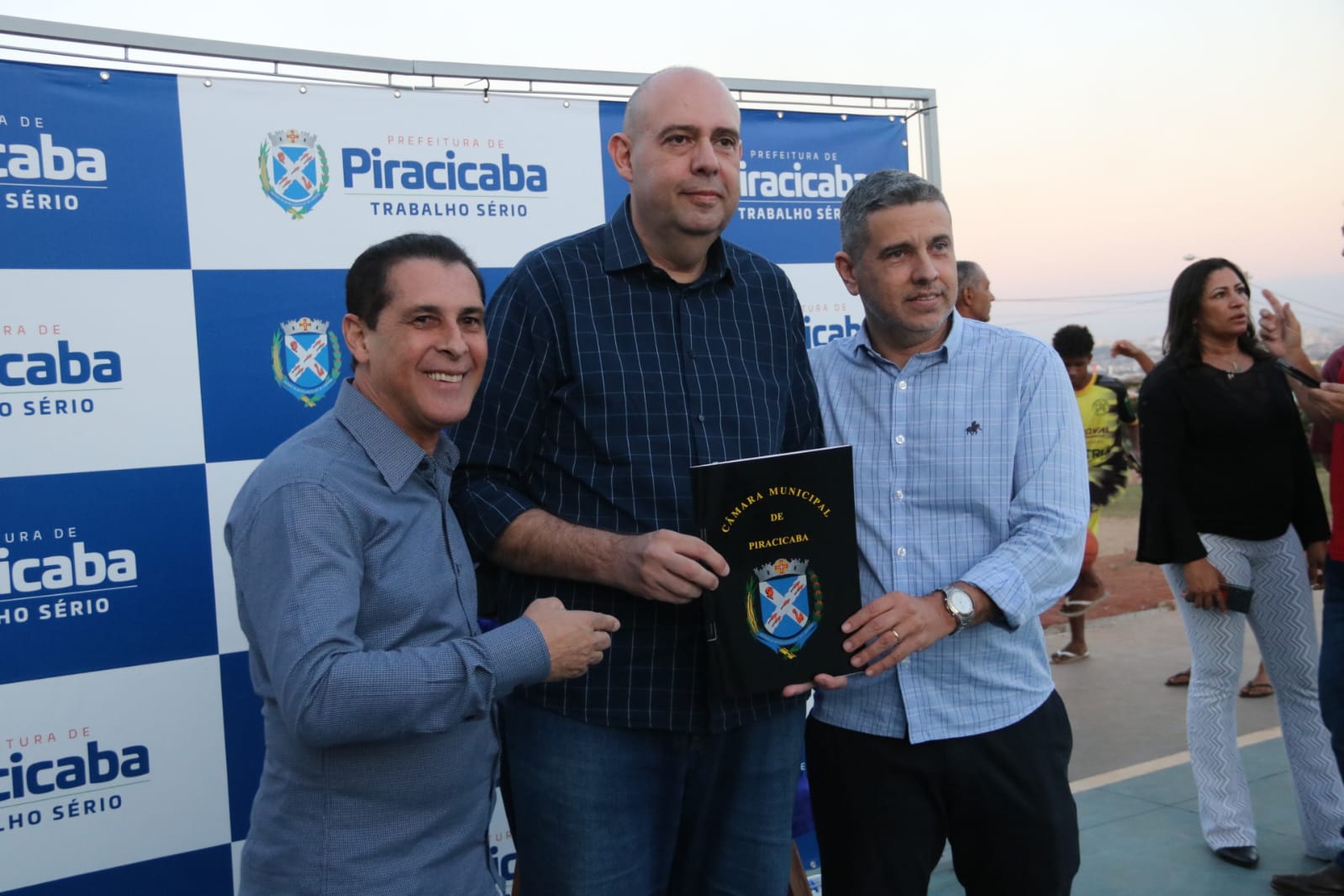 Sebastião Santos participa da entrega da Areninha de Piracicaba