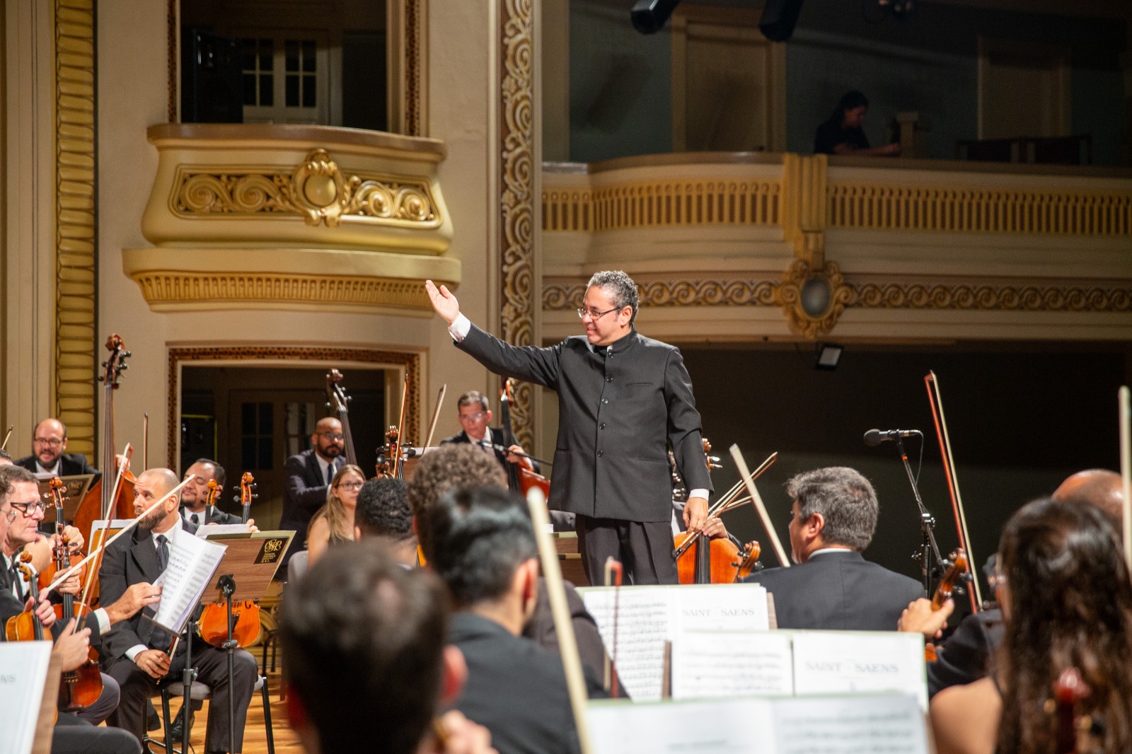 Orquestra Sinfônica de Ribeirão Preto apresenta concerto no Cine Barretos