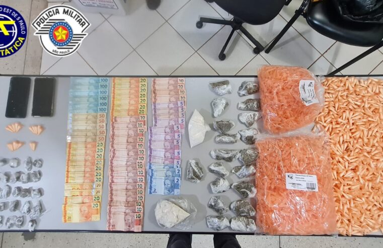 PM faz apreensão de mais de 2kg de drogas no Christiano Carvalho