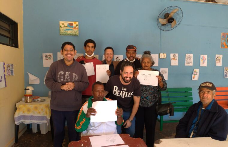 Pacientes do CAPS III participam de atividades pedagógicas por meio de parceria com o Cemart