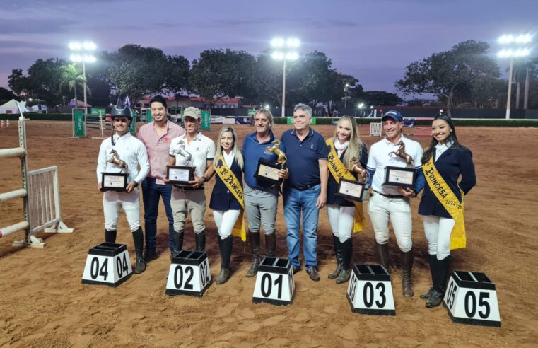 Competições de Hipismo, shows e diversão encerram a Festa do Cavalo