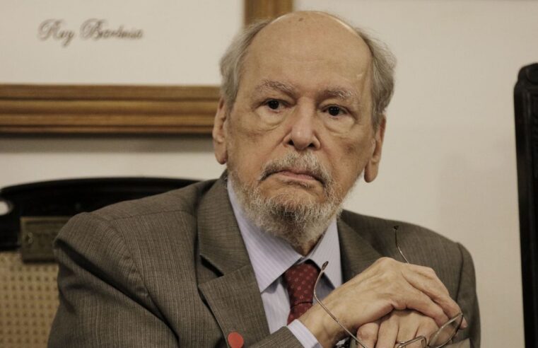 Morre o ministro aposentado do STF, Sepúlveda Pertence