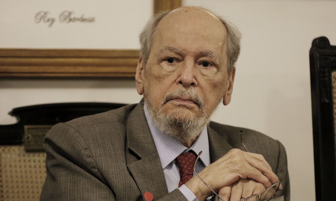 Morre o ministro aposentado do STF, Sepúlveda Pertence