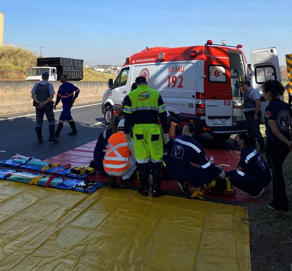 TEBE e Usina de Catanduva realizaram simulado de acidente com carga perigosa na rodovia