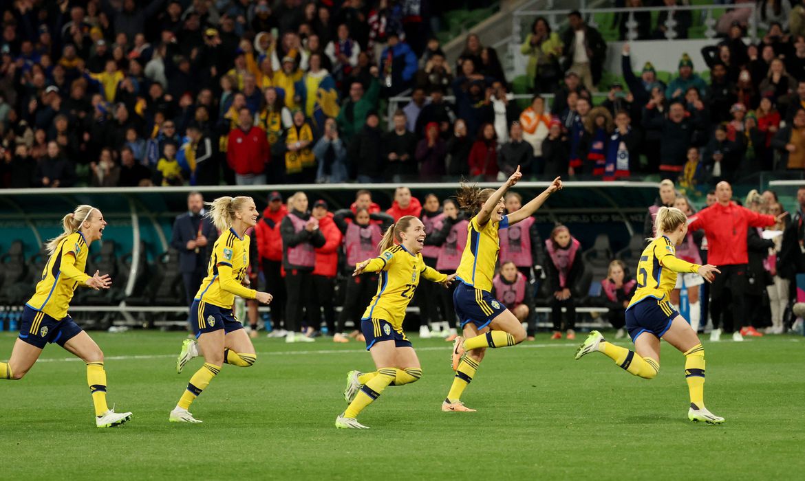 Suécia vence EUA nos pênaltis na Copa do Mundo