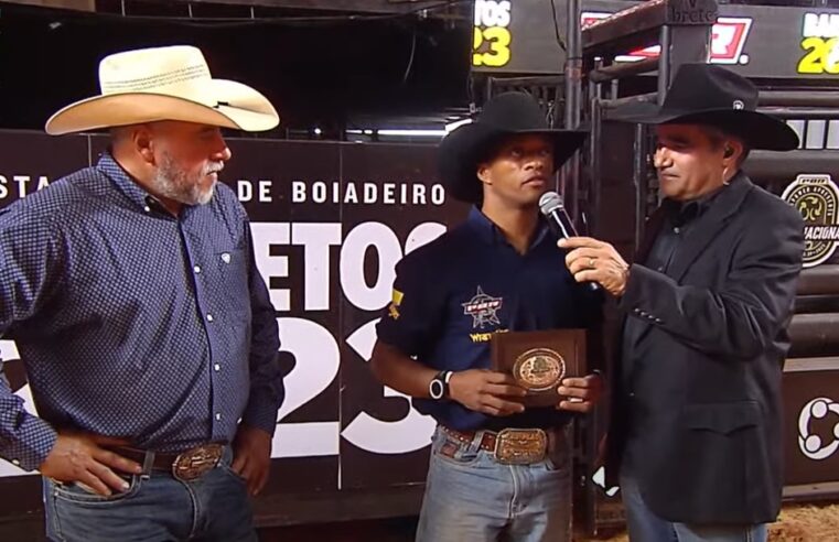 Competidor de Minas Gerais obtém melhor nota da noite na  da noite na final da PBR