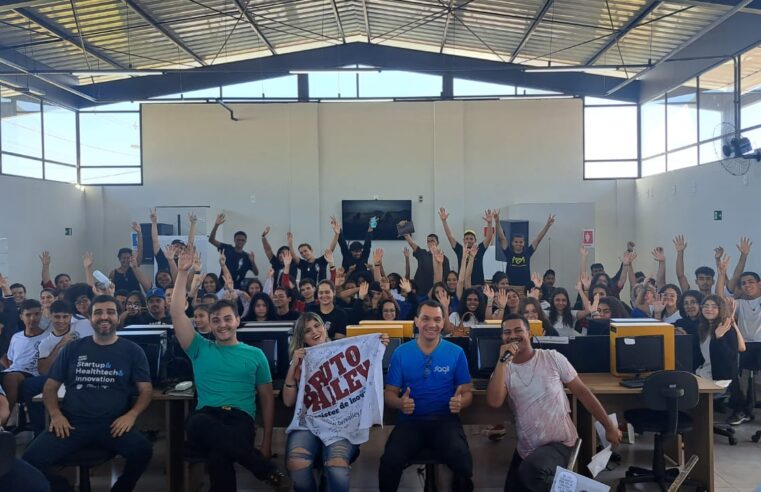 Evento em comemoração ao Dia Internacional da Juventude é concluído com palestras sobre tecnologia e inovação