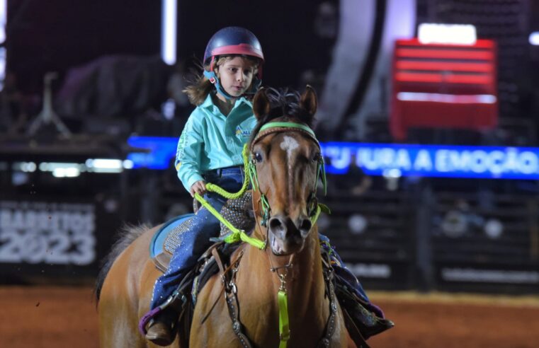 Pequena Helena vence pela segunda noite a prova dos Três Tambores