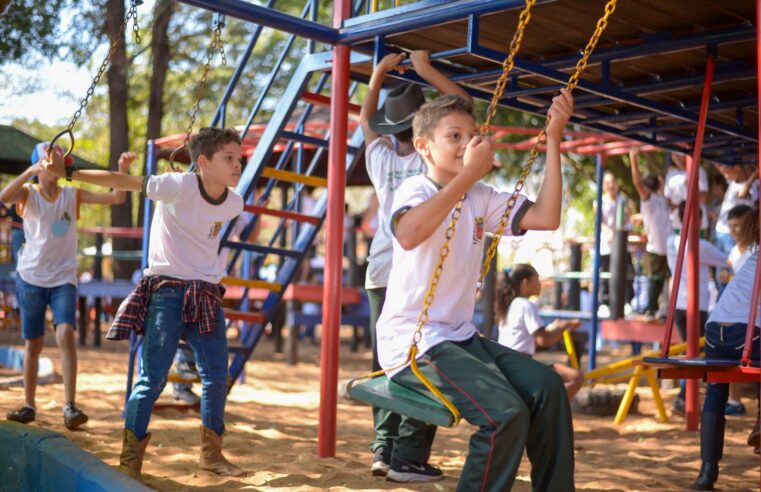 Mais de 5 mil alunos da Rede Municipal de Ensino participam da Festa do Peão com visitas ao Rancho do Peãozinho