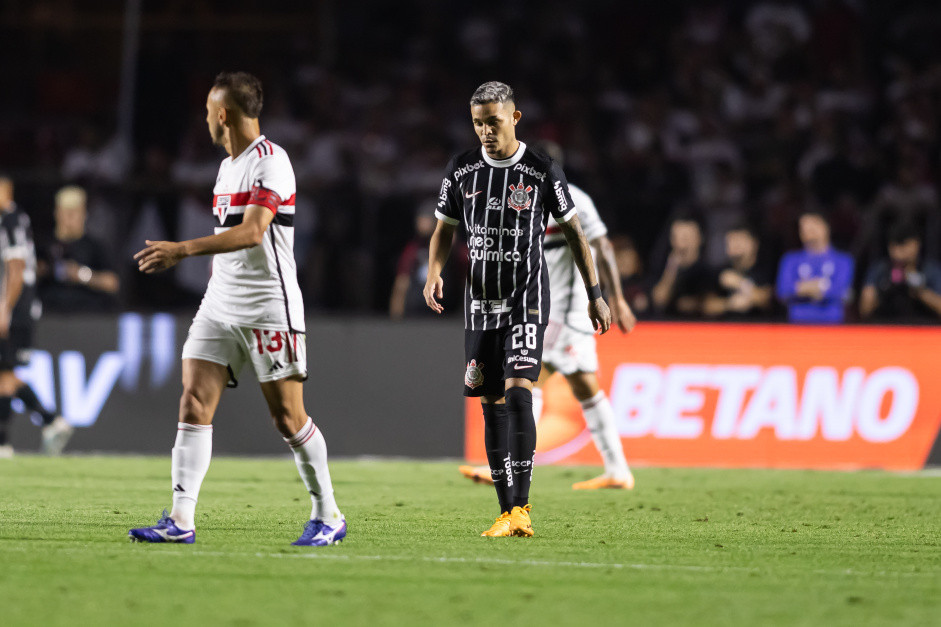 São Paulo reverte desvantagem e carimba vaga a final da Copa do Brasil contra o Flamengo