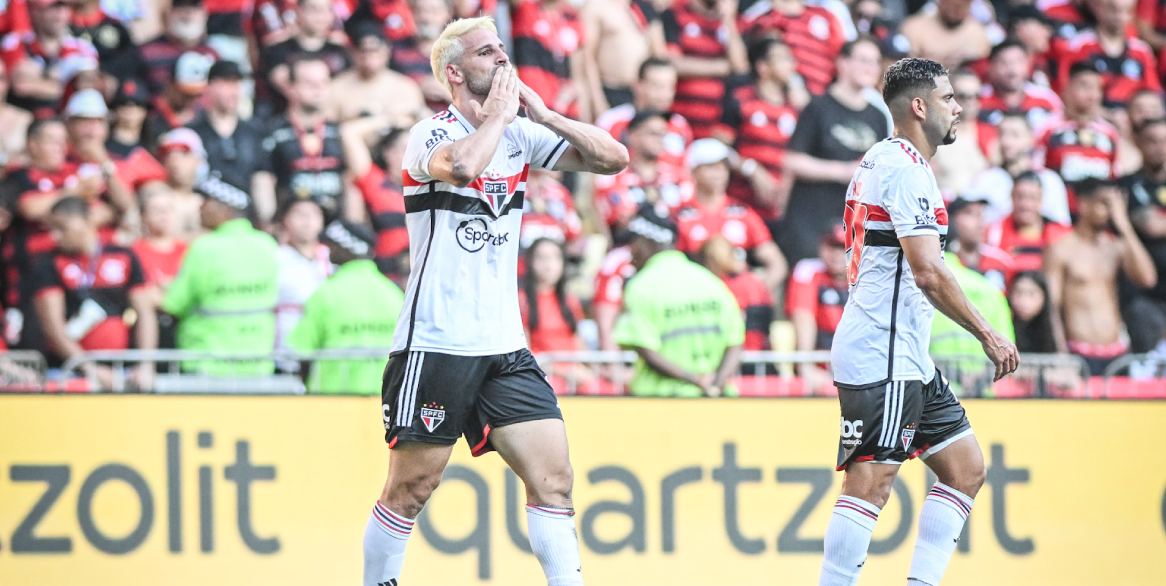 São Paulo vence primeiro duelo da Copa do Brasil no Maracanã