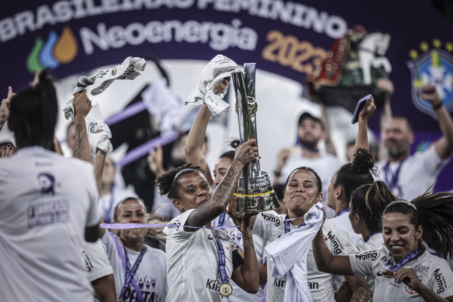 Corinthians vence e conquista o Penta no Brasileirão Feminino