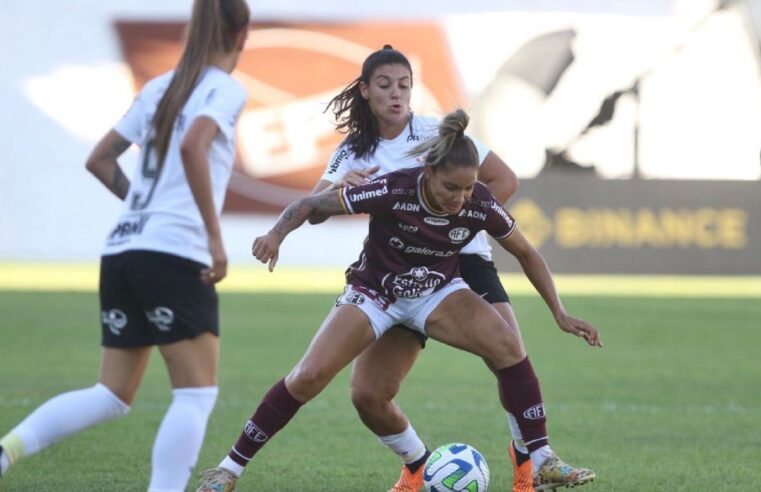 Primeiro jogo da final do Brasileirão Feminina termina empatado