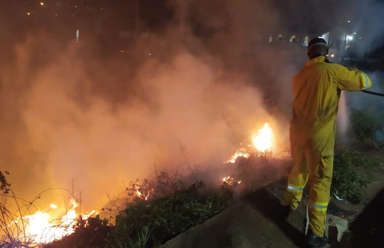 Incêndio atinge área do antigo traçado ferroviário