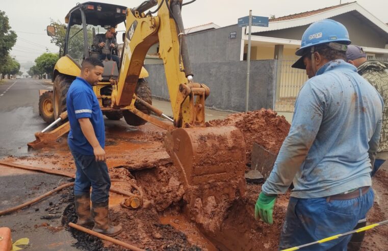 SAAE realiza reparos em rede no bairro Baroni