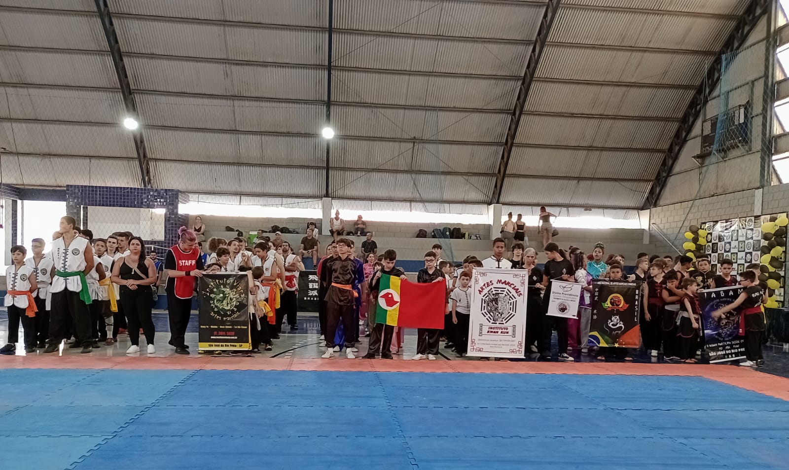 Atletas barretenses conquistam 25 medalhas na I Copa Catanduva de Kung Fu