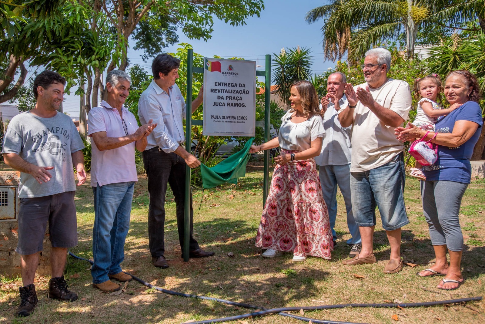 Prefeitura de Barretos entrega reformas e revitalizações de praças nos bairros Jardim Ramos e Nadir Kenan e aparelhos de atividades físicas no 33° BPM/I