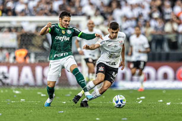 Corinthians e Palmeiras fazem jogo equilibrado e ficam empate