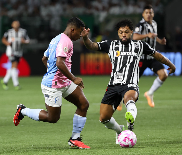 Brasileirão: Atlético-MG vence o Palmeiras no Allianz