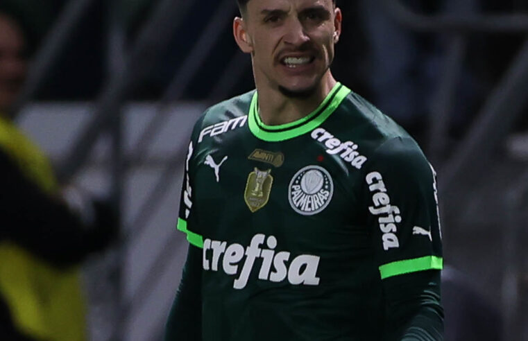 Palmeiras goleia o São Paulo e galo vence o Bragantino