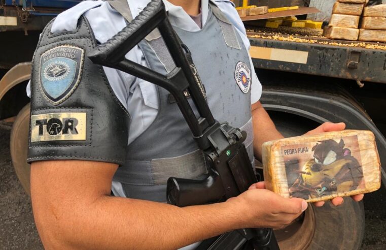 Polícia Rodoviária faz apreensão de drogas em carreta