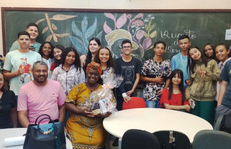 Palestra encerra projeto de Leitura na Escola Silvestre de Lima