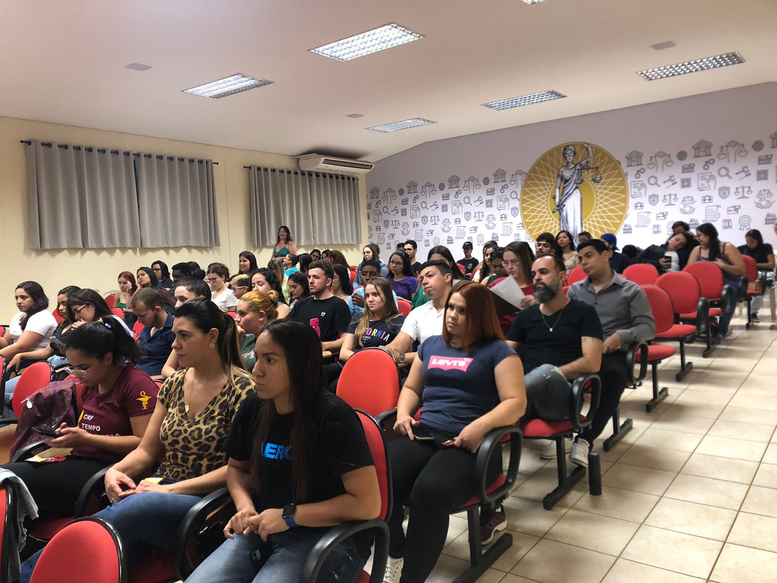 Jornada Farmacêutica do UNIFEB aborda vários temas