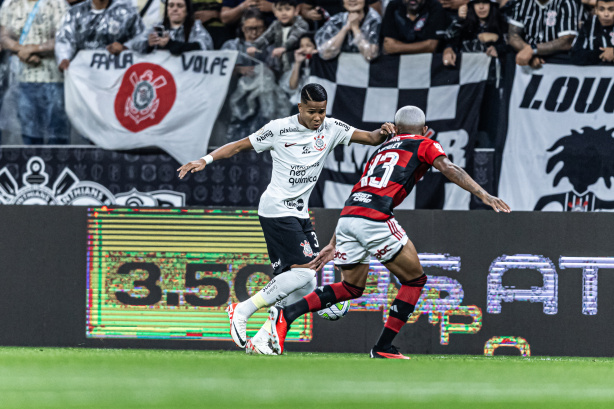 Corinthians empata com o Flamengo pelo Brasileirão