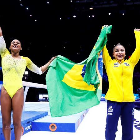 Rebeca Andrade e  Flávia Saraiva conquistam prata e bronze