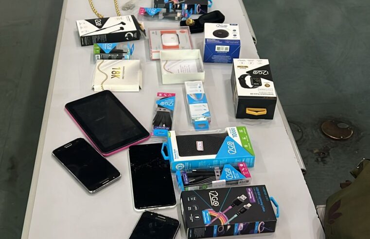 Polícia Civil prende acusado de participar do roubo de 105 celulares na zona leste de SP