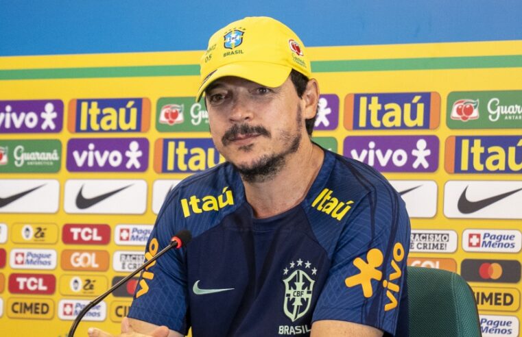 Técnico do Brasil destaca dificuldades diante da Colômbia