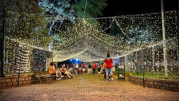 Prefeitura de Bebedouro inaugura iluminação de natal na cidade