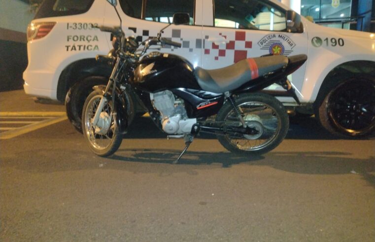 Motociclista é abordado dirigindo moto com motor adulterado