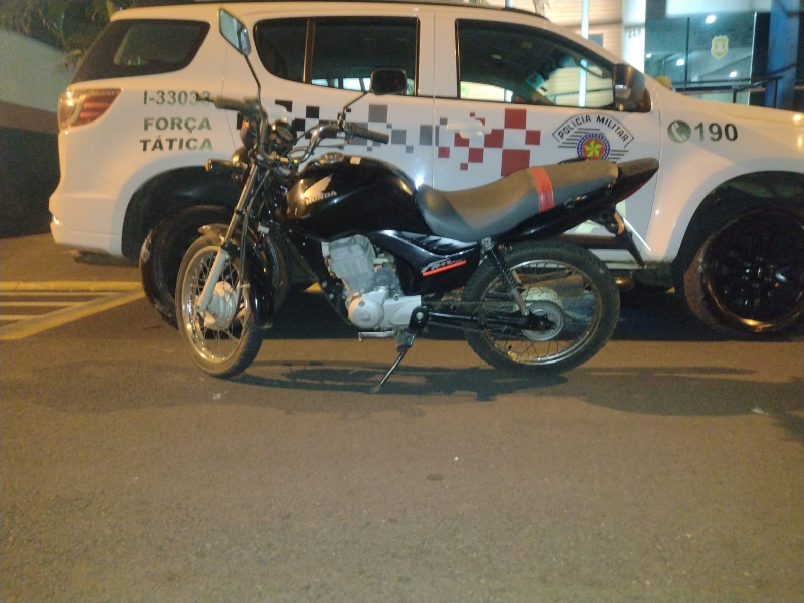 Motociclista é abordado dirigindo moto com motor adulterado